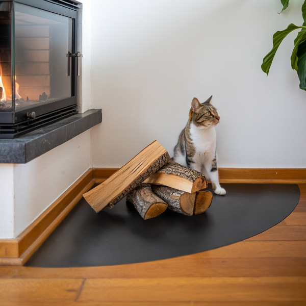 Quarter-circle black steel fireplace hearth pad 39x39 in (100x100 cm)