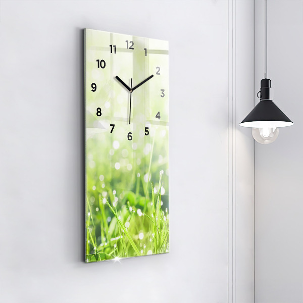 Vertical wall clock Green grass