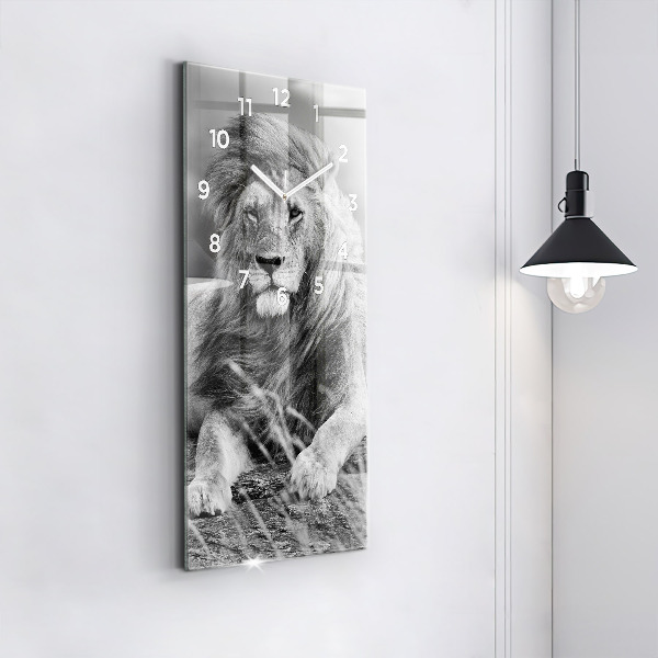 Vertical wall clock Abstraction - Lion
