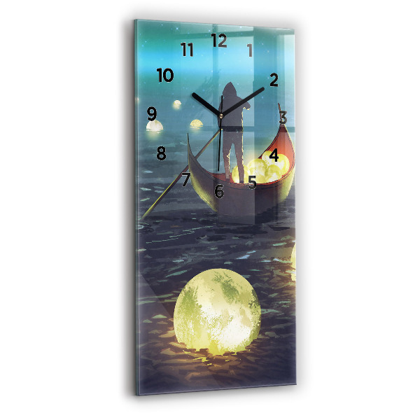 Vertical wall clock Abstraction