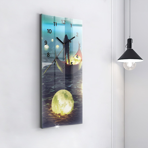 Vertical wall clock Abstraction