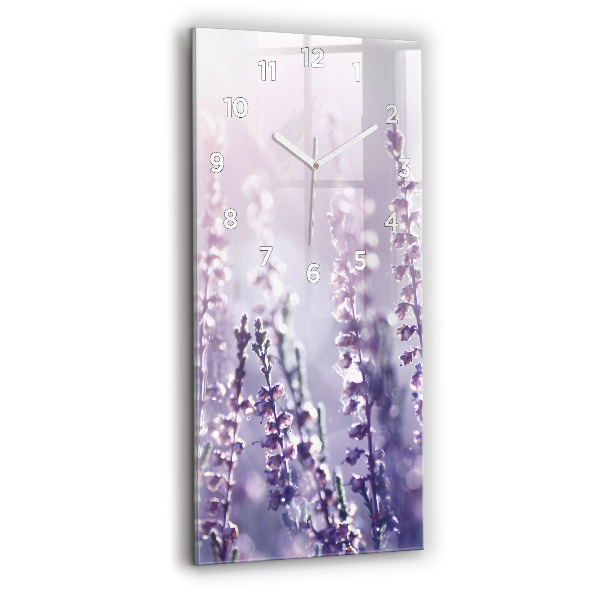 Vertical wall clock Abstraction