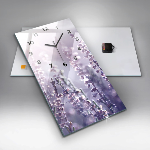 Vertical wall clock Abstraction