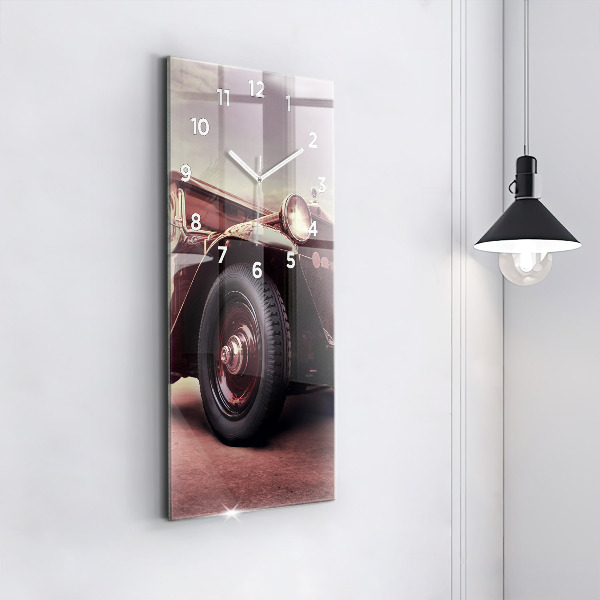 Vertical wall clock Vintage car