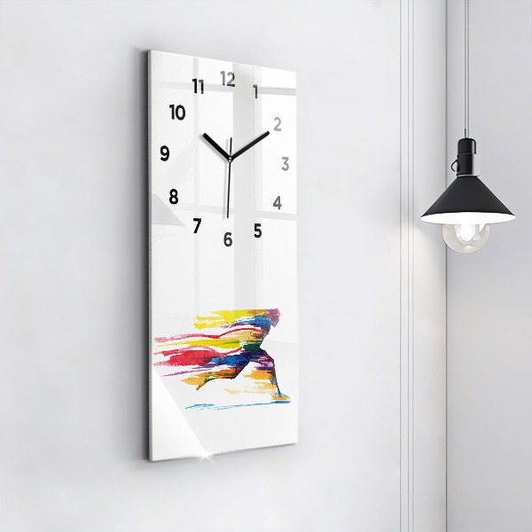 Vertical wall clock Runner illustration