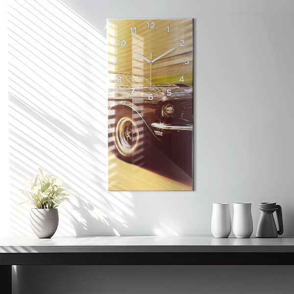Vertical wall clock Classic old car
