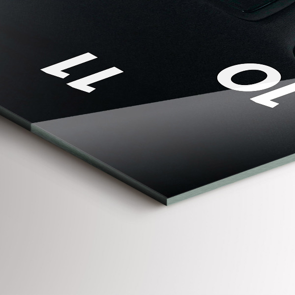 Vertical wall clock Car in Tokyo