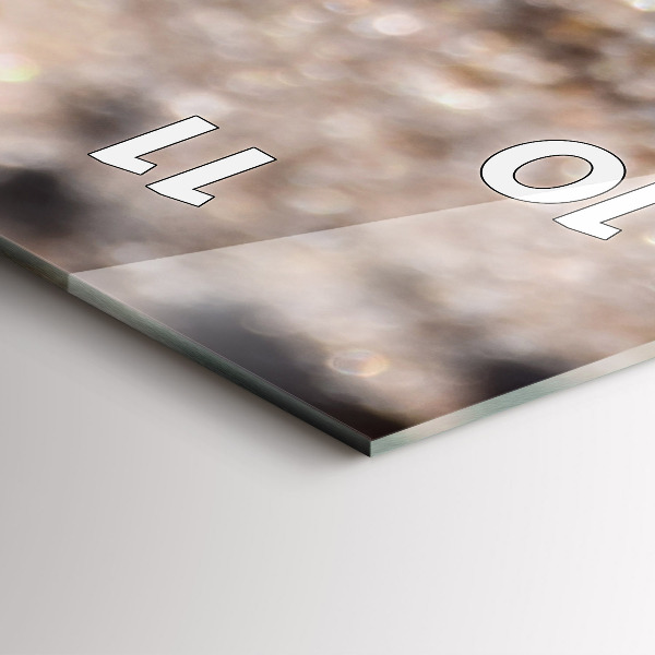 Vertical wall clock Seashells on the beach