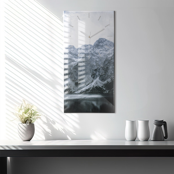 Vertical wall clock Morskie Oko in the Tatra Mountains