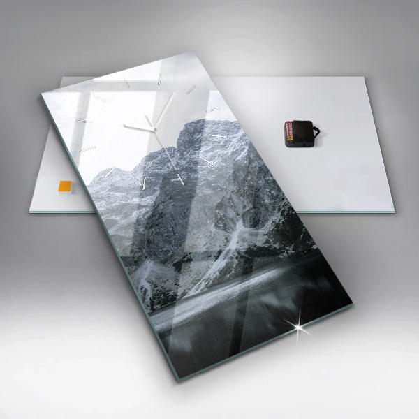 Vertical wall clock Morskie Oko in the Tatra Mountains