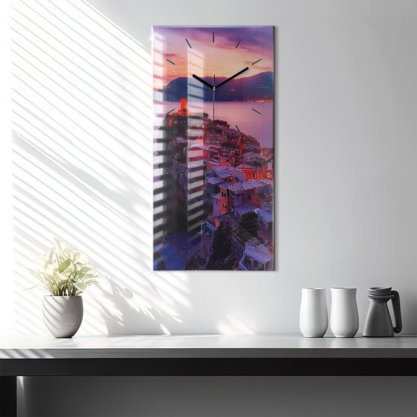 Vertical wall clock The inscription Memories