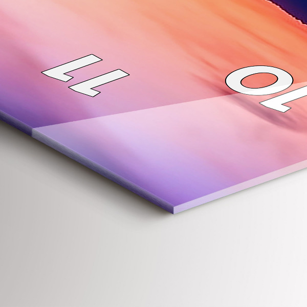 Vertical wall clock The inscription Memories