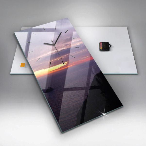 Vertical wall clock Stone head