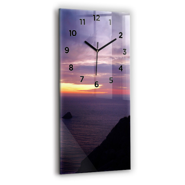 Vertical wall clock Stone head