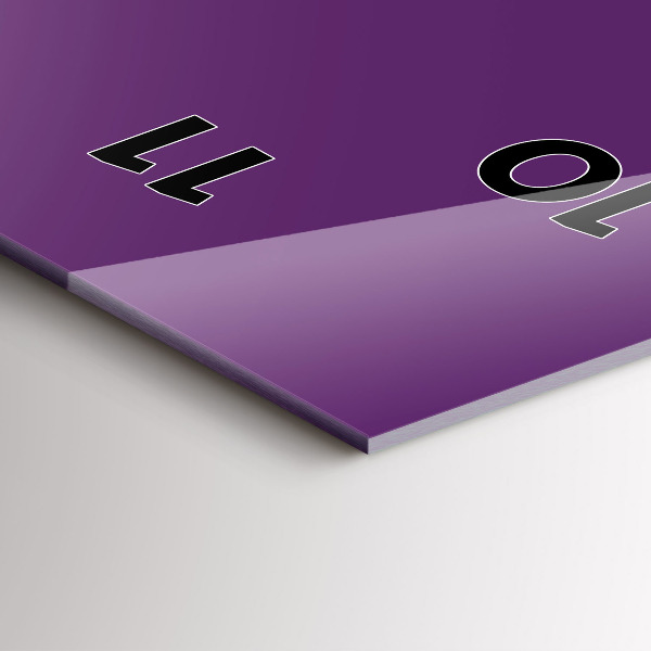 Vertical wall clock Violet