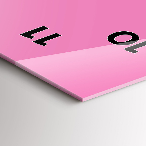 Vertical wall clock Color pink