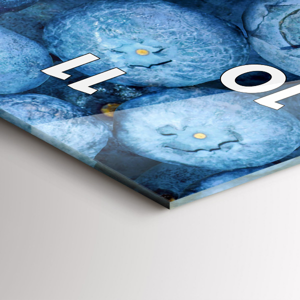 Vertical wall clock Blueberries and raspberries