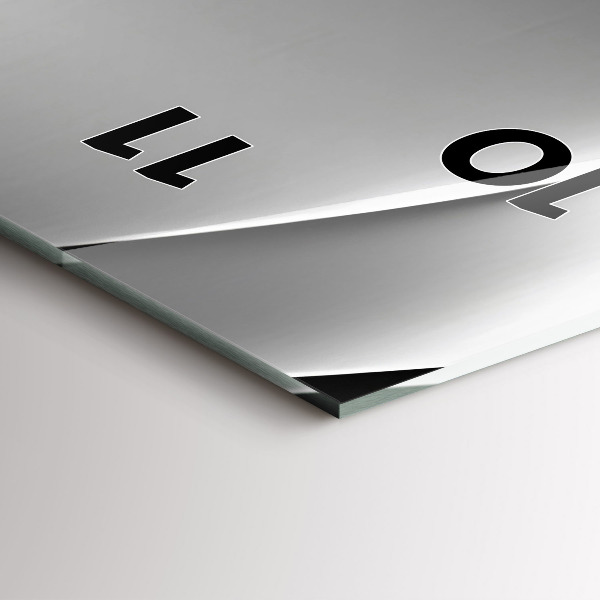 Vertical wall clock Silver abstraction