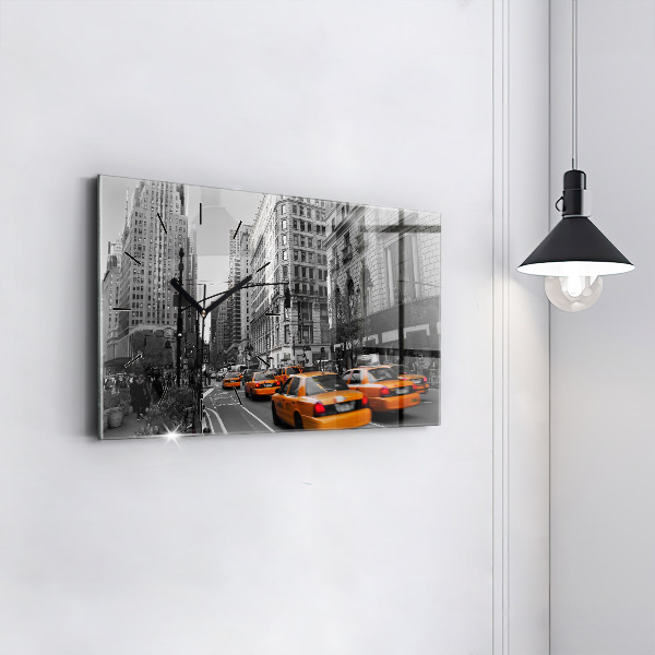 Horizontal wall clock Manhattan and Taxis