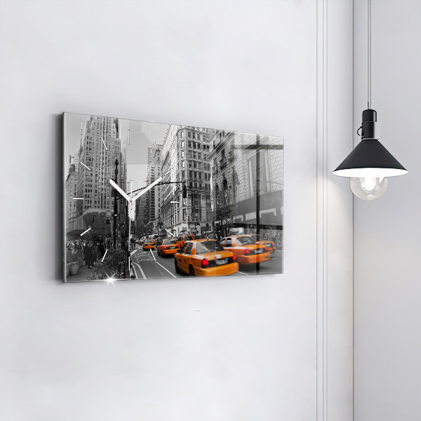 Horizontal wall clock Manhattan and Taxis
