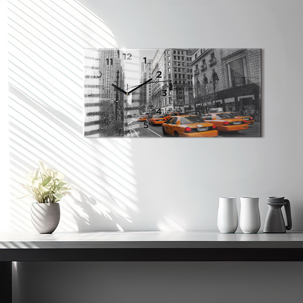 Horizontal wall clock Manhattan and Taxis