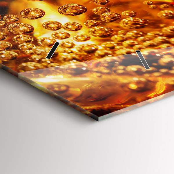 Horizontal wall clock Close-up of the drink