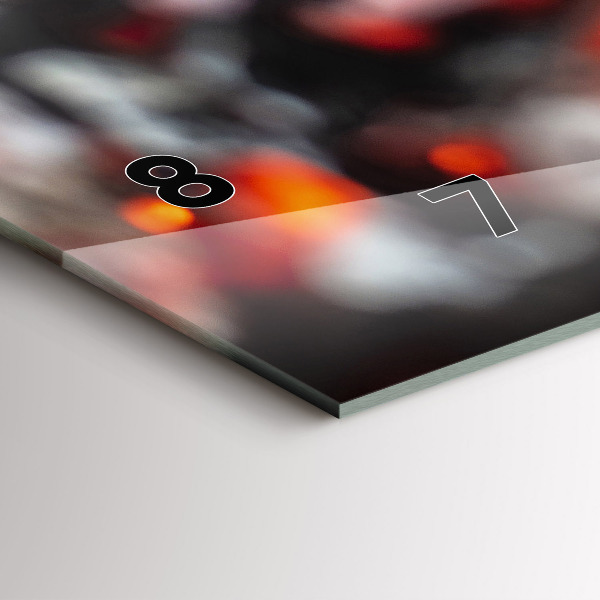 Horizontal wall clock Grate