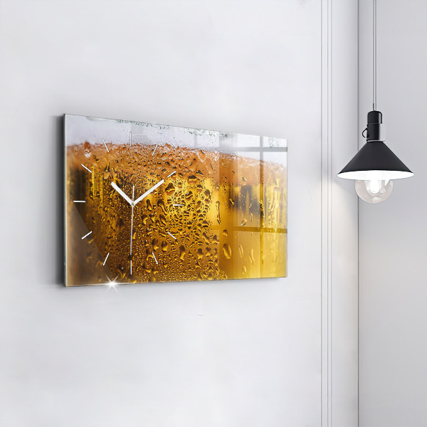 Horizontal wall clock A mug of beer