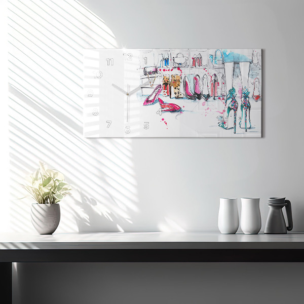 Horizontal wall clock The element of femininity