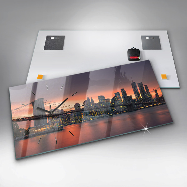 Horizontal wall clock New York East River