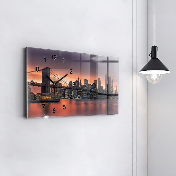 Horizontal wall clock New York East River