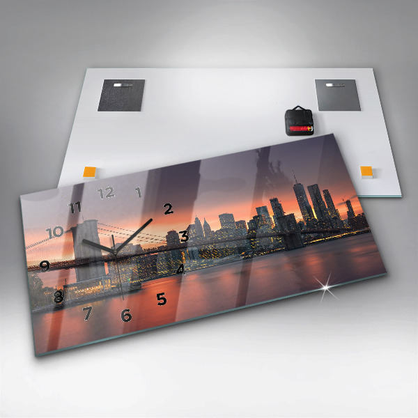 Horizontal wall clock New York East River