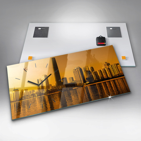 Horizontal wall clock Zhujiang River China