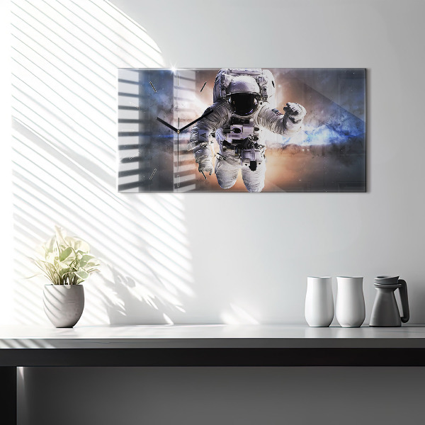 Horizontal wall clock Astronaut in space