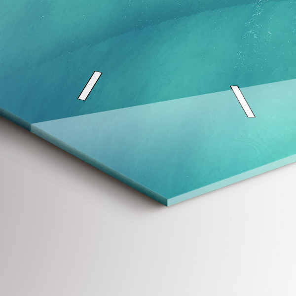 Horizontal wall clock Heart Island