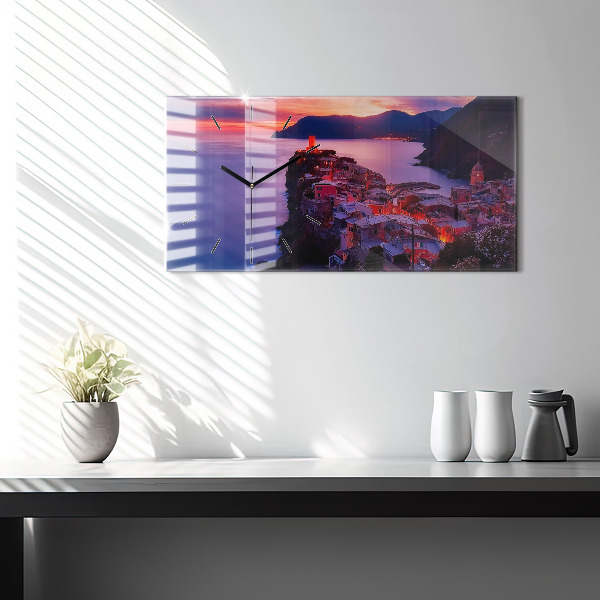 Horizontal wall clock The inscription Memories