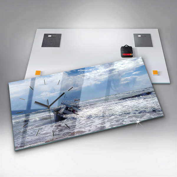 Horizontal wall clock Sunken watercraft