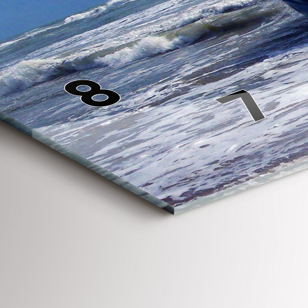 Horizontal wall clock Sunken watercraft