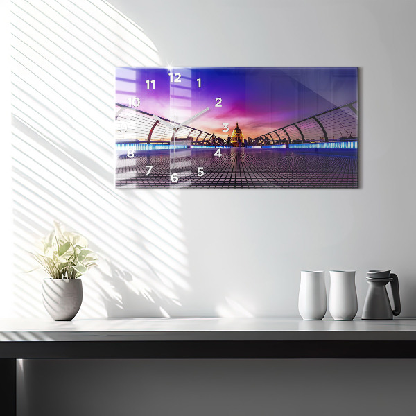 Horizontal wall clock St. Paul's Cathedral