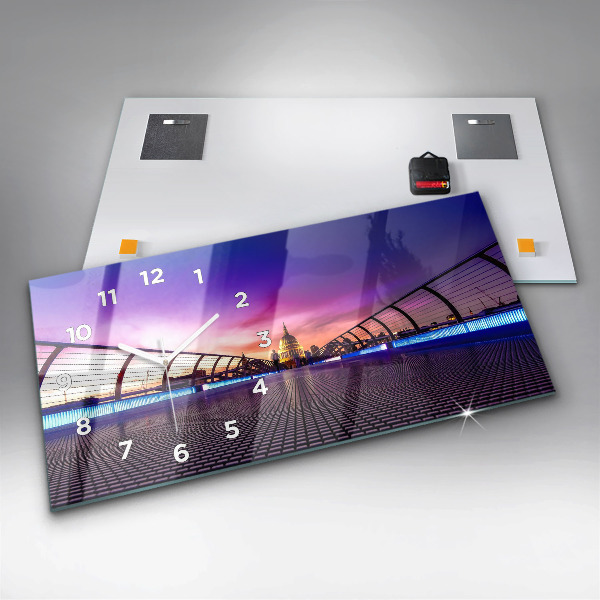 Horizontal wall clock St. Paul's Cathedral