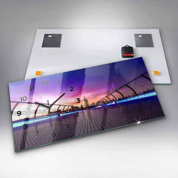 Horizontal wall clock St. Paul's Cathedral