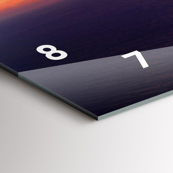 Horizontal wall clock Stone head