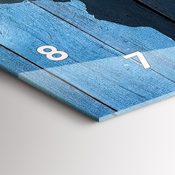 Horizontal wall clock World map of the board