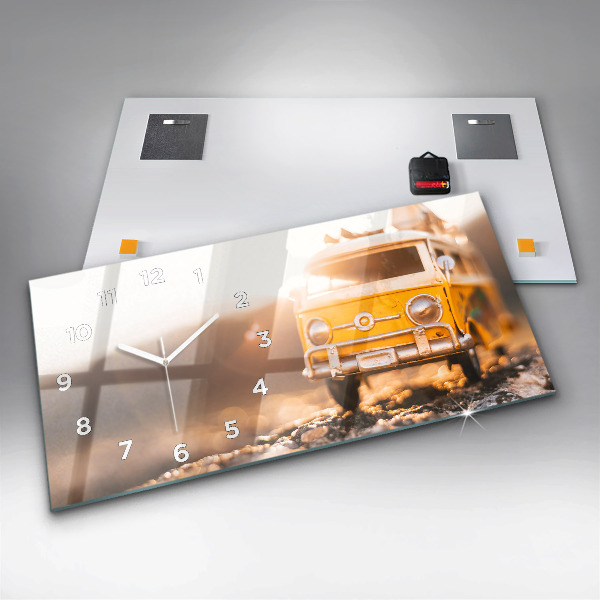 Horizontal wall clock Car on vacation