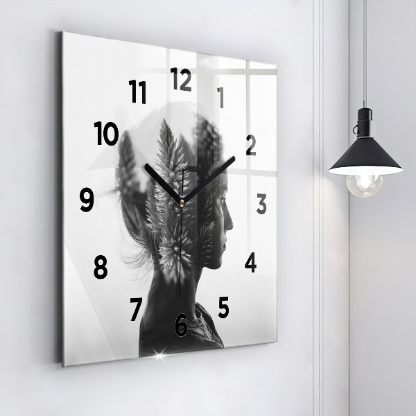 Square wall clock Portrait of a woman