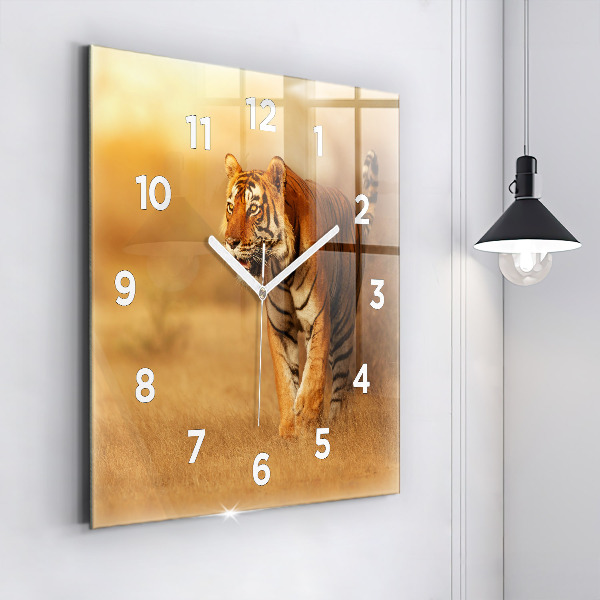 Square wall clock Hunting Tiger