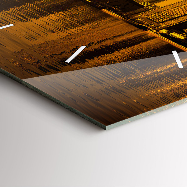 Square wall clock Zhujiang River