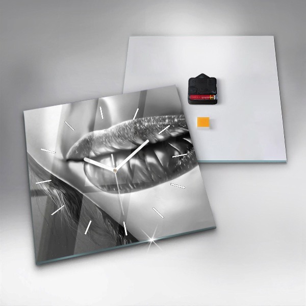 Square wall clock Woman's lips