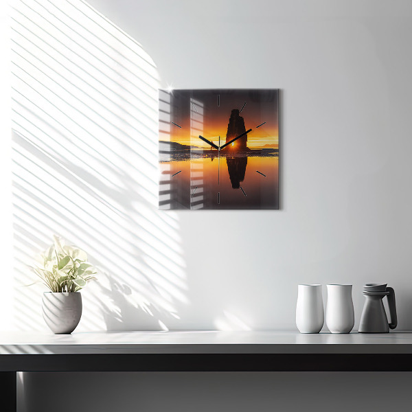 Square wall clock Runner and sunset