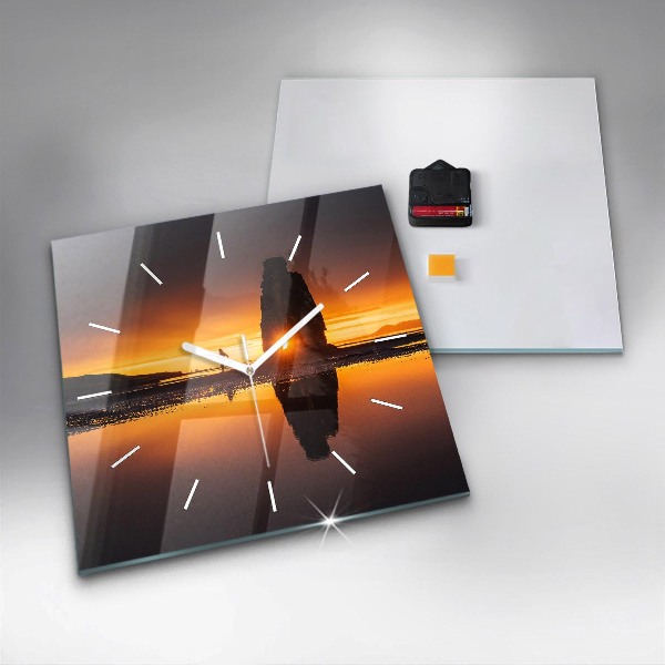 Square wall clock Runner and sunset